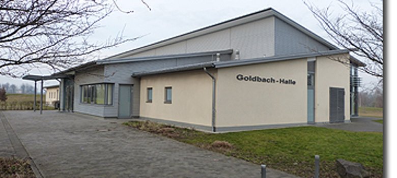 Blick auf die Goldbachhalle in Undenheim